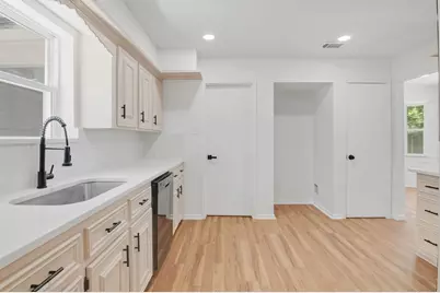 17807 Asphodel Lane, Houston, TX 77379 - Photo 9
