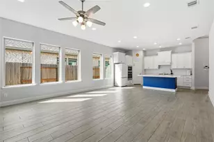 29427 Mesquite Oaks Dr, Katy, TX 77494 - Photo 11