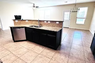 1607 Bel Riposo Ln, League City, TX 77573 - Photo 5