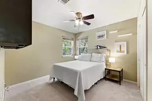 31 N Pathfinders Cir, The Woodlands, TX 77381 - Photo 23