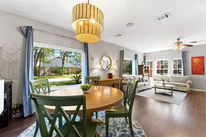 31 N Pathfinders Circle, The Woodlands, TX 77381 - Photo 9