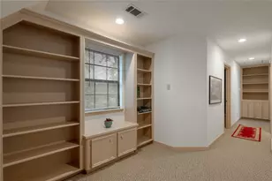 913 Cherry Hills Dr, Huntsville, TX 77340 - Photo 15