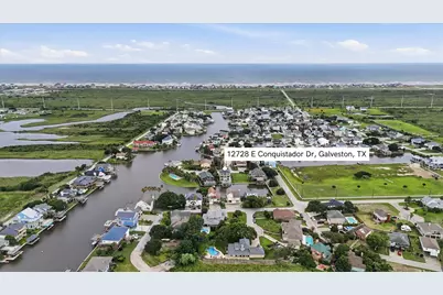 12728 E Conquistador, Galveston, TX 77554 - Photo 41