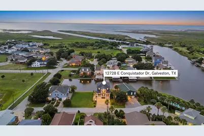 12728 E Conquistador, Galveston, TX 77554 - Photo 39
