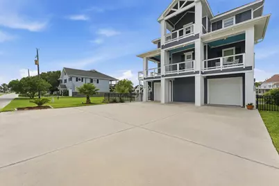 12728 E Conquistador, Galveston, TX 77554 - Photo 37