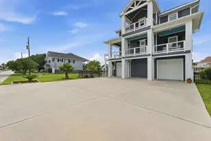 12728 E Conquistador, Galveston, TX 77554 - Photo 37