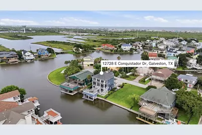 12728 E Conquistador, Galveston, TX 77554 - Photo 43