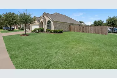 3215 Young Pine Street, Katy, TX 77493 - Photo 3