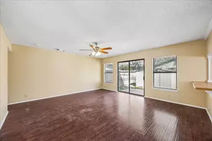 9923 Misty Plain Dr, San Antonio, TX 78245 - Photo 9