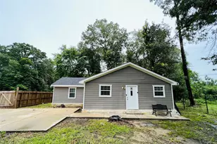 110 Andrea Rd, Livingston, TX 77351 - Photo 1
