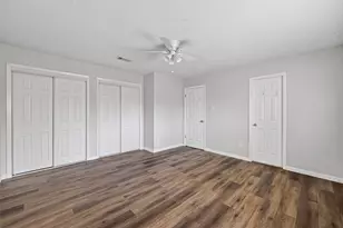 10738 Highland Woods Dr, Sugar Land, TX 77498 - Photo 23