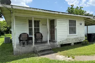 7002 Finch St, Houston, TX 77028 - Photo 3