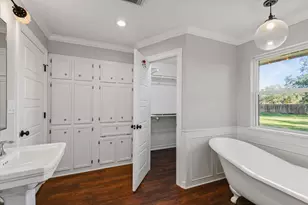 2813 Dow Cir, Deer Park, TX 77536 - Photo 11