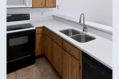 7083 Greenway Chase Street, Houston, TX 77072 - Photo 5