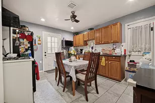 2926 Robertson St, Houston, TX 77009 - Photo 5