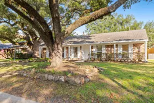9610 Meadowglen Ln, Houston, TX 77063 - Photo 1