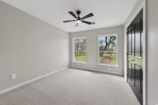 6026 Ridgeway Dr, Houston, TX 77033 - Photo 17