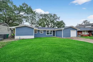 6026 Ridgeway Dr, Houston, TX 77033 - Photo 27