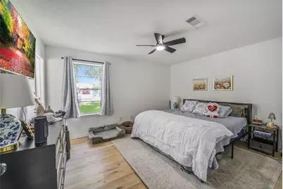221 N Baron Street, Bellville, TX 77418 - Photo 19