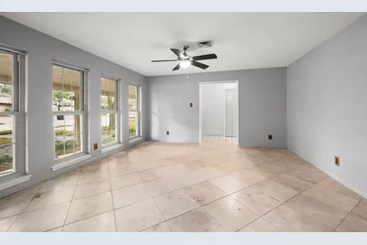 4537 Kingfisher, Houston, TX 77035 - Photo 9