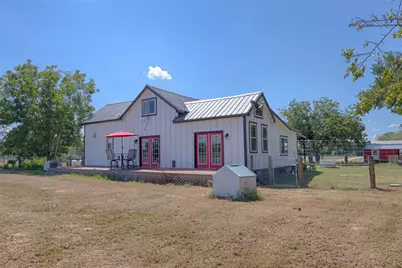 2666 Cr 247, Moulton, TX 77975 - Photo 15