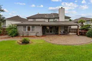 1102 Juniper Canyon Ln, Houston, TX 77062 - Photo 41
