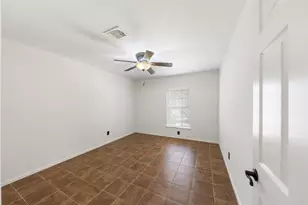 3606 Shady Village Dr, Houston, TX 77345 - Photo 33