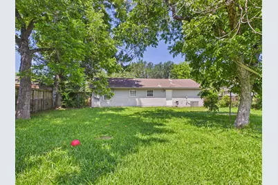 11914 Meadowfair Street, Houston, TX 77076 - Photo 9
