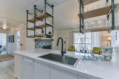 3506 Cove View Boulevard #1612, Galveston, TX 77554 - Photo 17