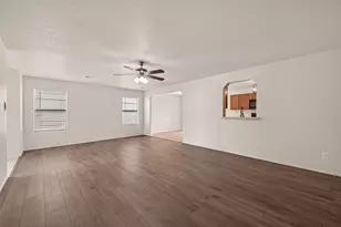 1123 Desert Springs Ln, Rosenberg, TX 77471 - Photo 11