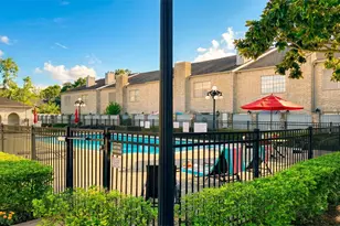 384 Wilcrest Dr, Houston, TX 77042 - Photo 21