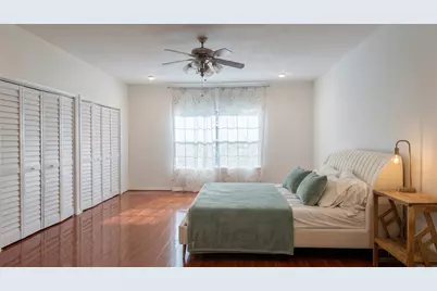 384 Wilcrest Drive #384, Houston, TX 77042 - Photo 9