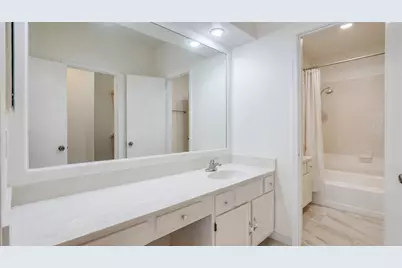 384 Wilcrest Drive #384, Houston, TX 77042 - Photo 13
