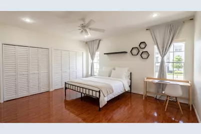 384 Wilcrest Drive #384, Houston, TX 77042 - Photo 15