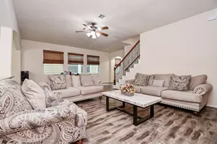 2818 Windy Thicket Ln, Houston, TX 77082 - Photo 9