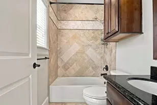 1108 Peveto St, Houston, TX 77019 - Photo 39