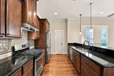 1108 Peveto Street #B, Houston, TX 77019 - Photo 19