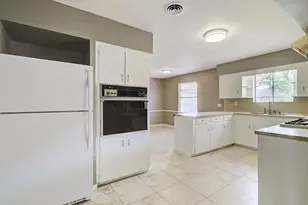 5438 Wigton Dr, Houston, TX 77096 - Photo 15