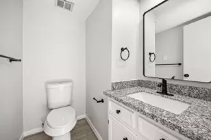 15686 Barkers Landing Rd, Houston, TX 77079 - Photo 11