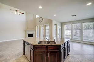 13207 Lone Creek Ln, Pearland, TX 77584 - Photo 11