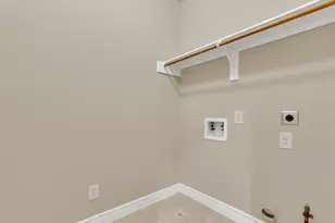 9006 Lakes at 610 Dr, Houston, TX 77054 - Photo 21