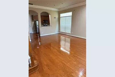 9006 Lakes At 610 Drive, Houston, TX 77054 - Photo 11
