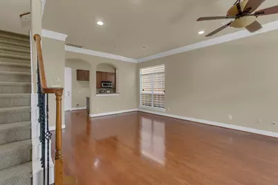 9006 Lakes At 610 Drive, Houston, TX 77054 - Photo 9