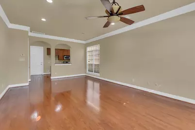 9006 Lakes At 610 Drive, Houston, TX 77054 - Photo 7