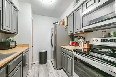 2507 Montrose Boulevard #51, Houston, TX 77006 - Photo 9