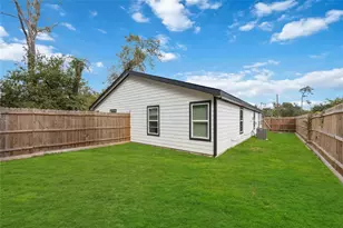 8617 Clarington St, Houston, TX 77016 - Photo 23