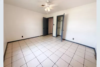 73 Burbank Street, Houston, TX 77076 - Photo 11
