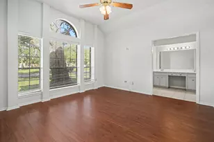 206 Forest Oaks Ln, Lake Jackson, TX 77566 - Photo 15