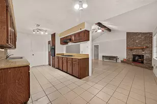 1001 N Shepherd Dr, Baytown, TX 77520 - Photo 21