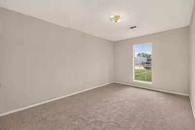 1001 N Shepherd Drive, Baytown, TX 77520 - Photo 15
